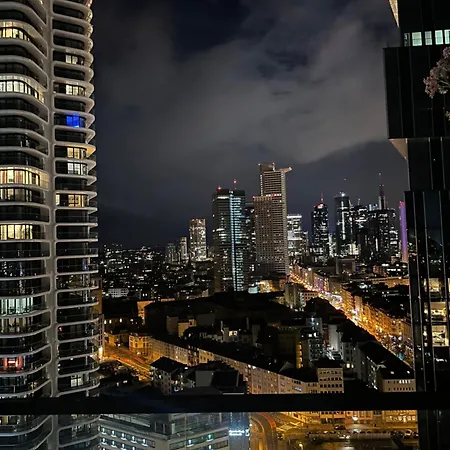 Ferienwohnung Skyline Blick Frankfurt - Nahe Messe