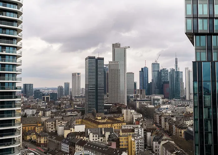 Skyline Blick Frankfurt - Nahe Messe * 美因河畔法兰克福